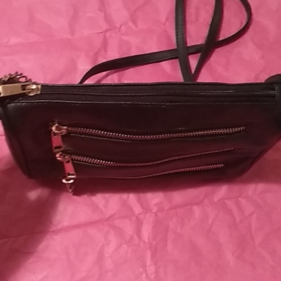 Bags - Picture 5 of 8